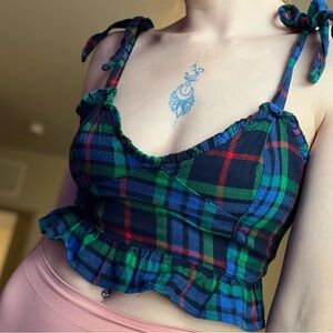 Plaid tie strap ruffle blouse